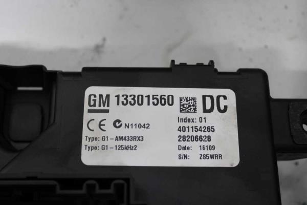 BOITIER COMPLET OPEL CORSA D 1.2 ESSENCE CODE Z12XEP - Vue 2